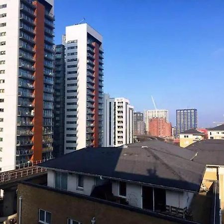 Room 1 Or 2 Ppl Near Excel, O2, Canary Wharf - Лондон Экстерьер фото