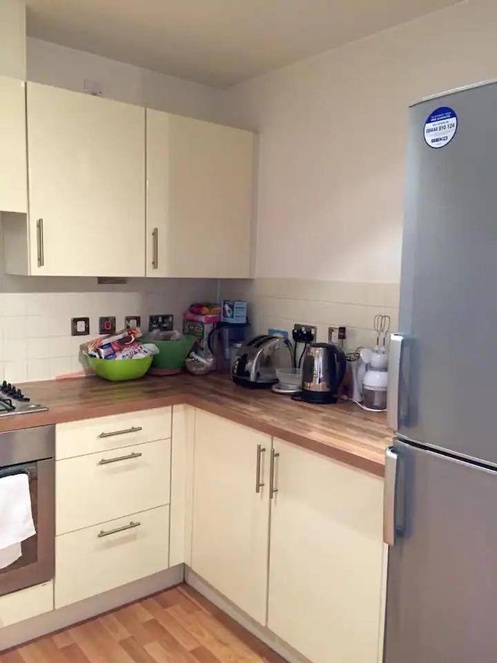 Room 1 Or 2 Ppl Near Excel, O2, Canary Wharf - Лондон Экстерьер фото
